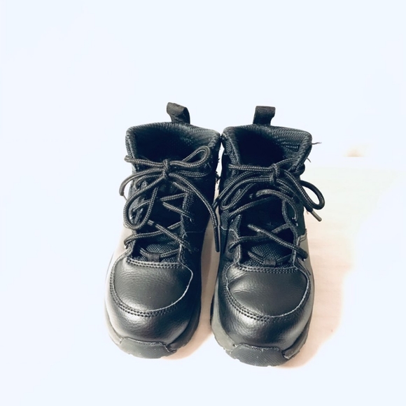 Nike black lace up toddler boots - Picture 3 of 8